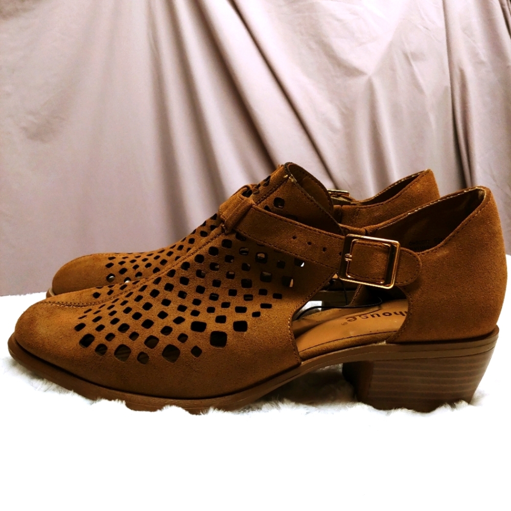 Women's Shoes